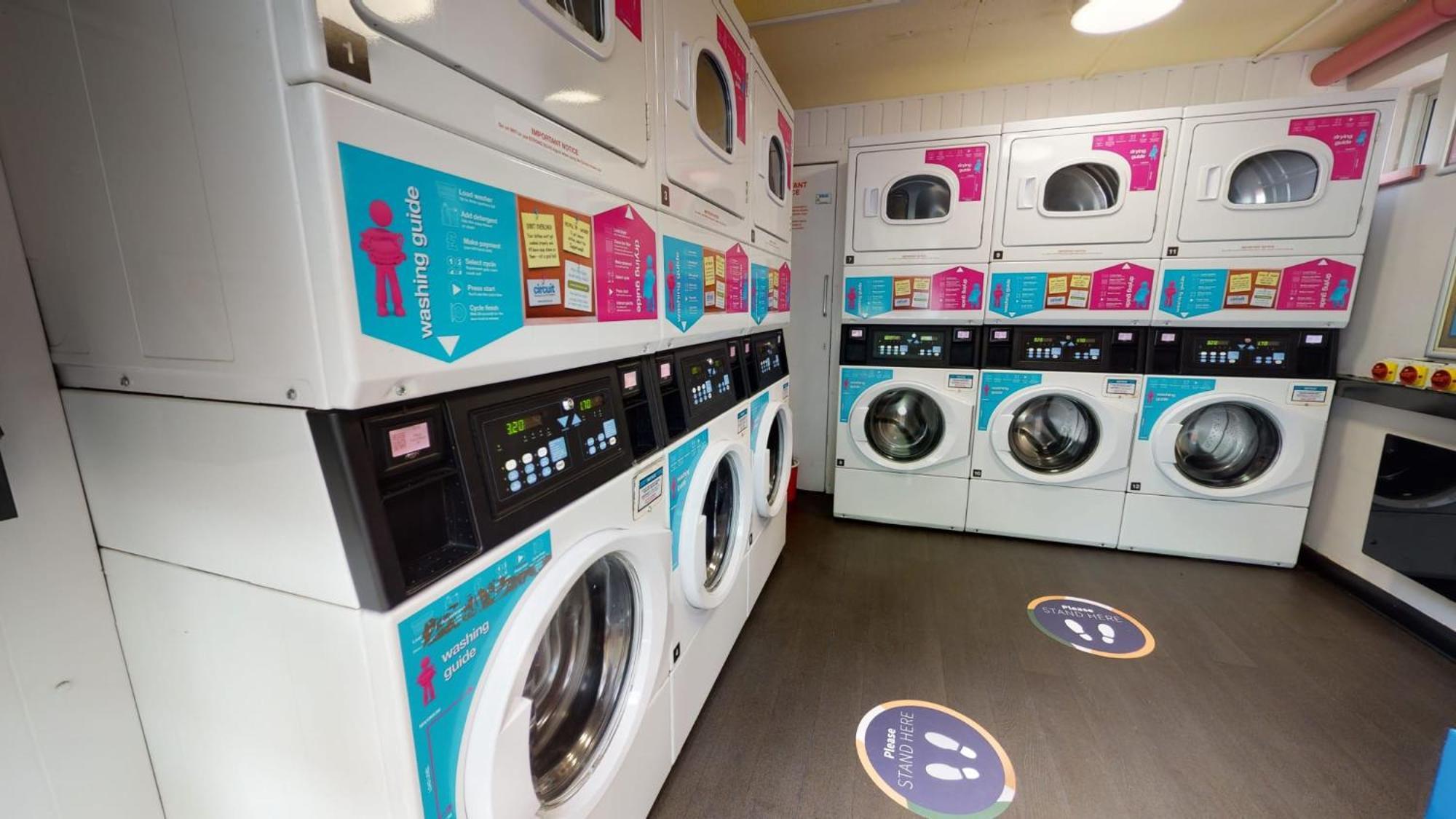 Iq Daisy Bank Apartment *